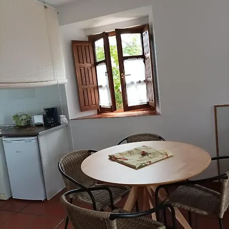 בית הארחה La Torre 3*